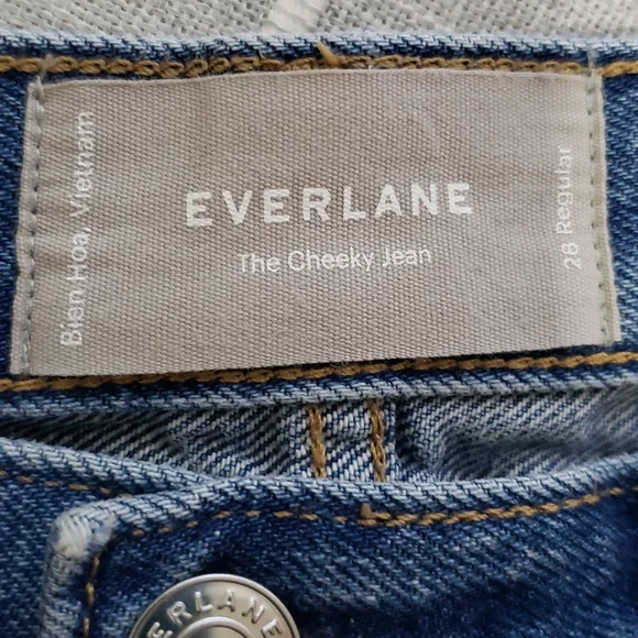 Everlane The Cheeky Jean, Size 28 Regular. - Picture 3 of 12